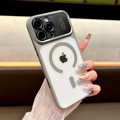 Clear magnetic case for iPhone 17 / 16 / 15 / 14