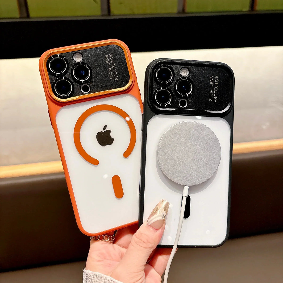 Clear magnetic case for iPhone 17 / 16 / 15 / 14