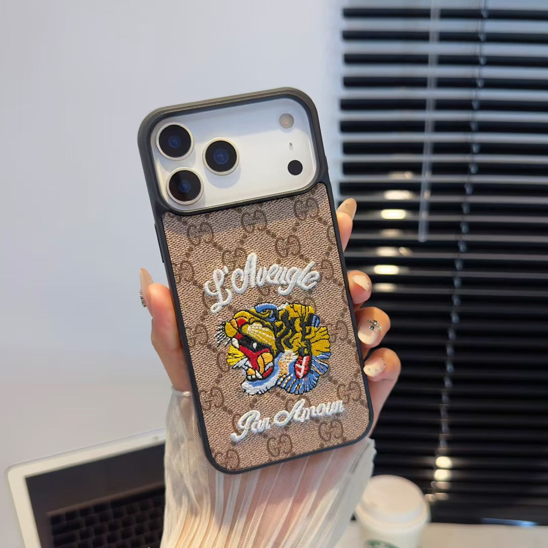 Gucci-inspired character print monogram iPhone 17 case