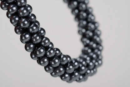 Bracelet made of ceramic pearls