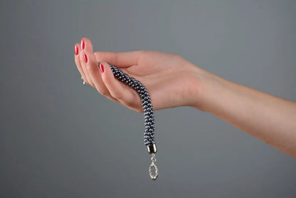 Bracelet made of ceramic pearls